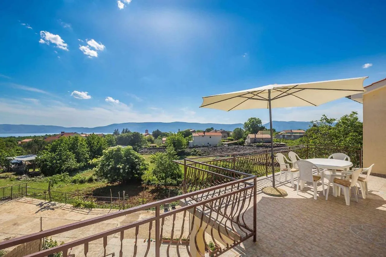 Apartment In Skrpcici - Insel Krk 41816 Skrbčići Croazia