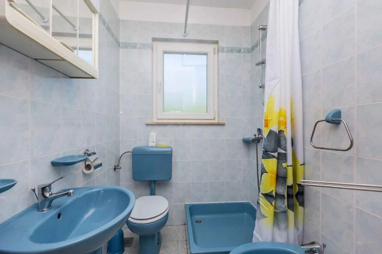 Apartment In Skrpcici - Insel Krk 41816 Skrbčići