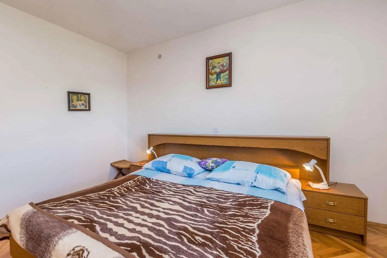 Apartment In Skrpcici - Insel Krk 41816 Skrbčići Croaţia